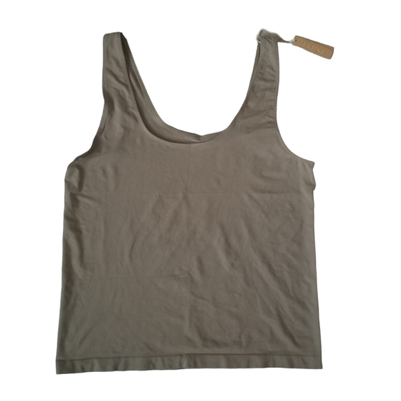 SKIMS Soft Smoothing Seamless Tank Top Shirt Army Green 3X NWT - Picture 3 of 5